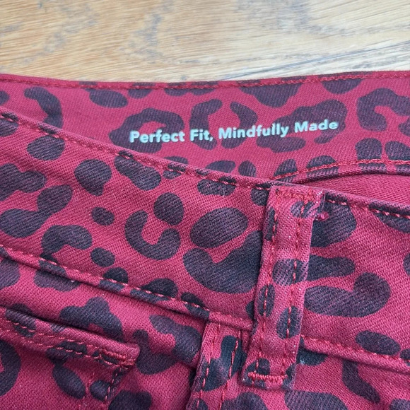 DL1961 Florence Ankle Midrise Instasculpt Jeans. Size 31 - Picture 5 of 7